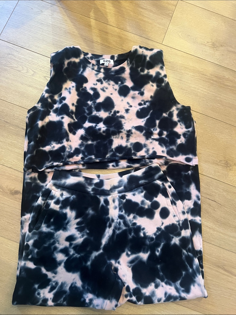 525 America Pink and Black Tie-Dye Crew Neck Top